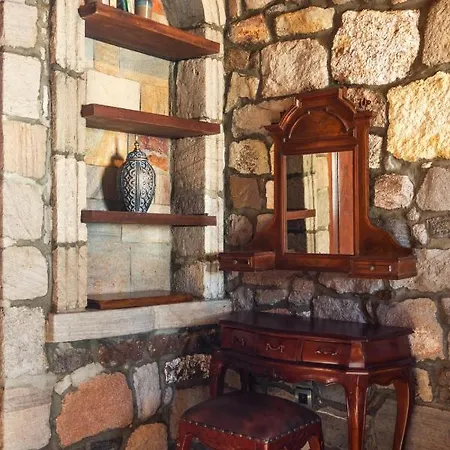 The Treasure Box - Private Stone *